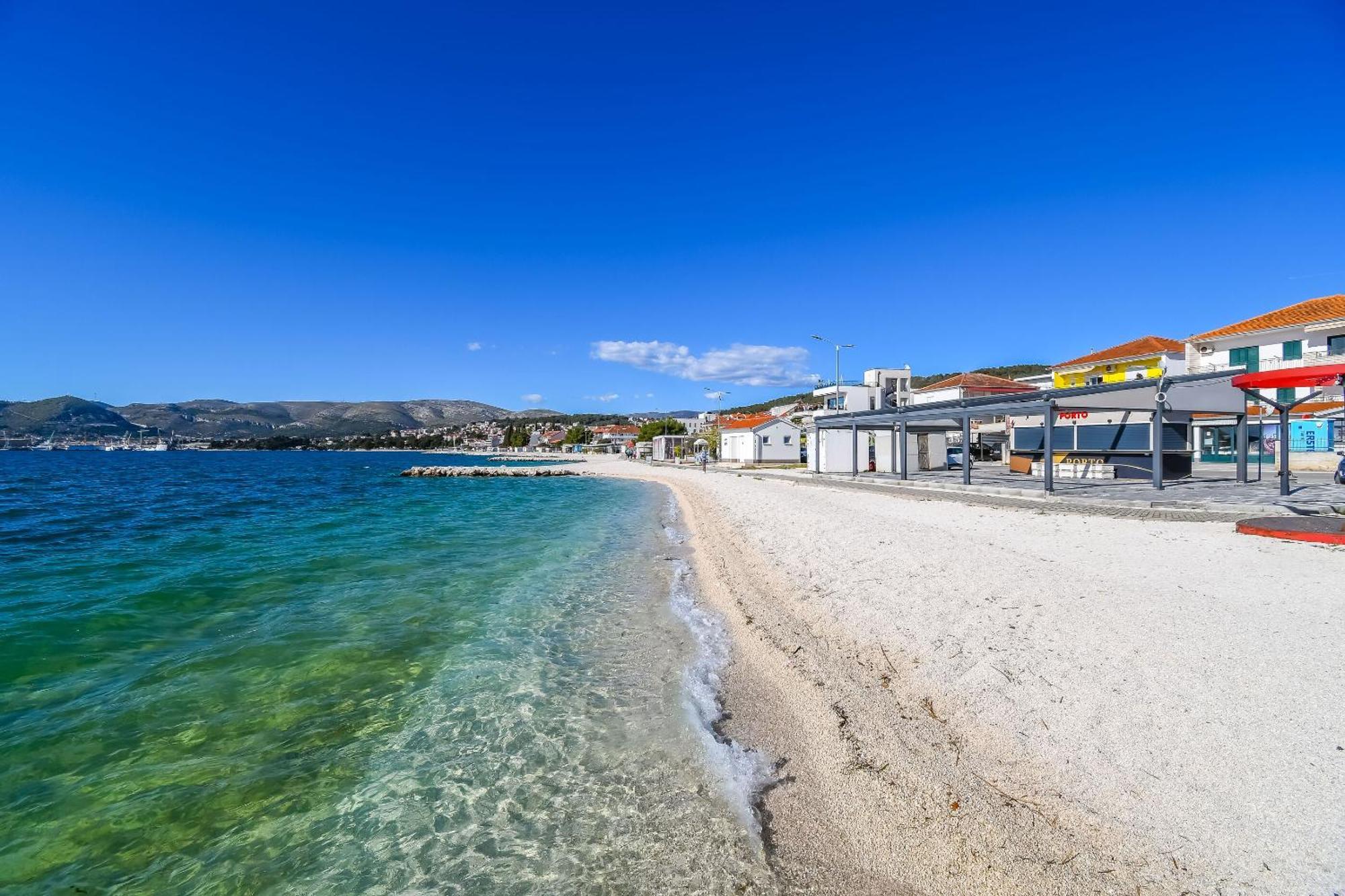 Apartments Anna Trogir Exterior foto